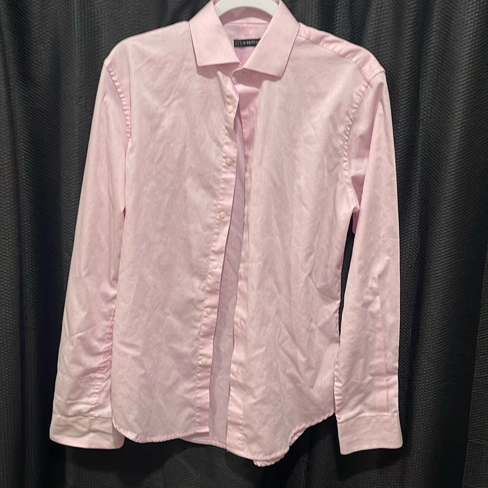 Men’s Pink Dress Shirt